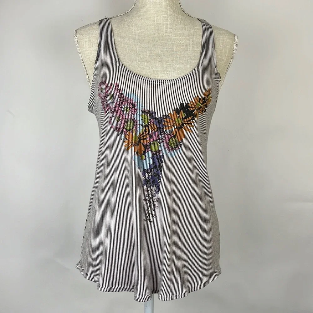 URBAN OUTFITTERS tank striped with floral design. Handmade. L - Picture 1 of 9